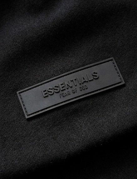 Essentials fear of god суичър