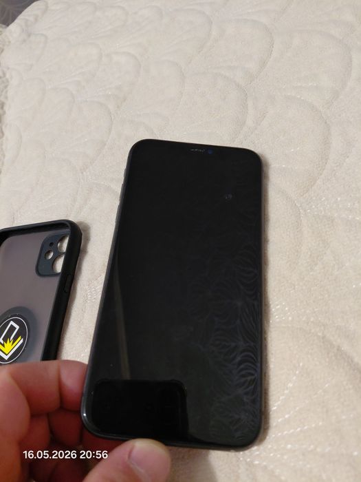 IPhone 11  64 гб