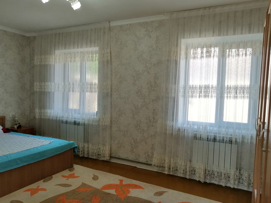 Срочно продажа дома ( на участке 2 дома)