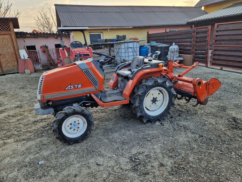 Tractor Kubota Aste 17 cp cu freză