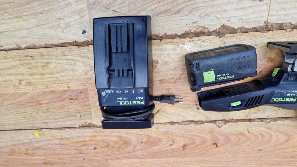 Fierastrau pendular Festool PSC 420 EB