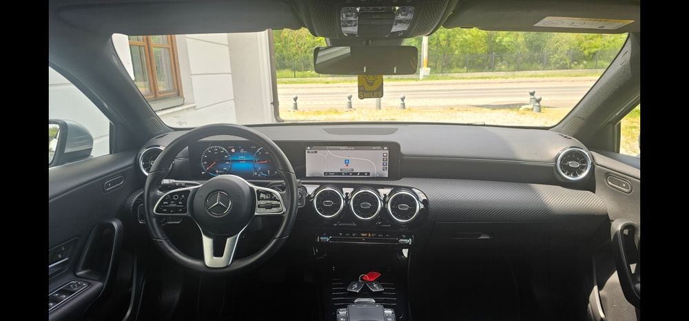 Vînd Mercedes-Benz A 177  Automat