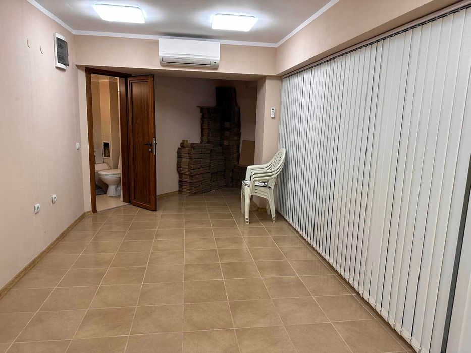 Продава се Магазин в Варна, Център - 26 кв.м за 2116 €/кв.м - Снимка #6