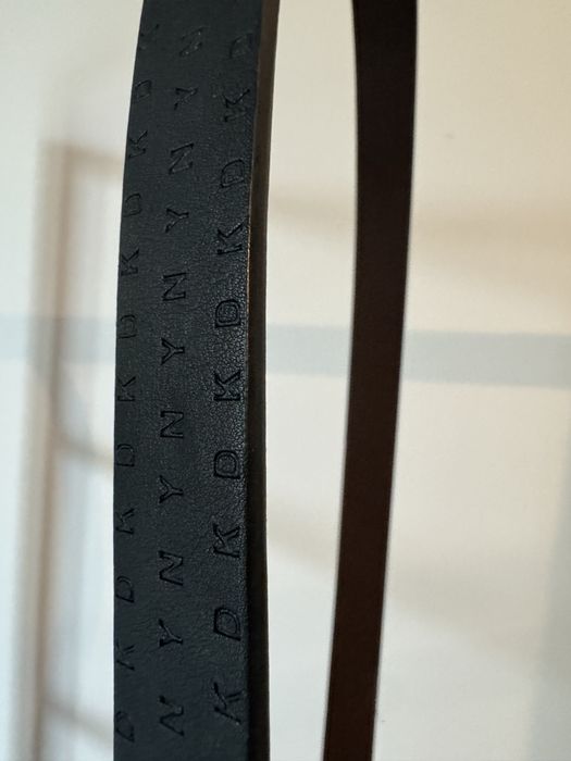 Оригинални дамски колани Michael Kors и DKNY -М