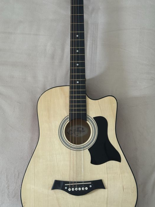 Продается Гитара