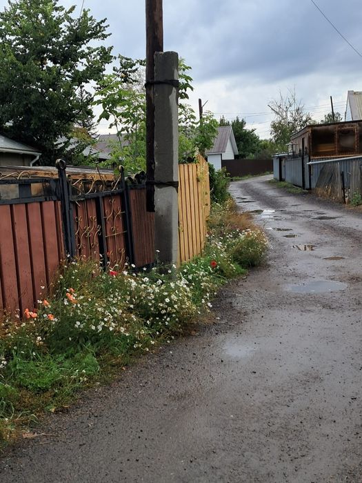 Продам уютный дом у леса ,