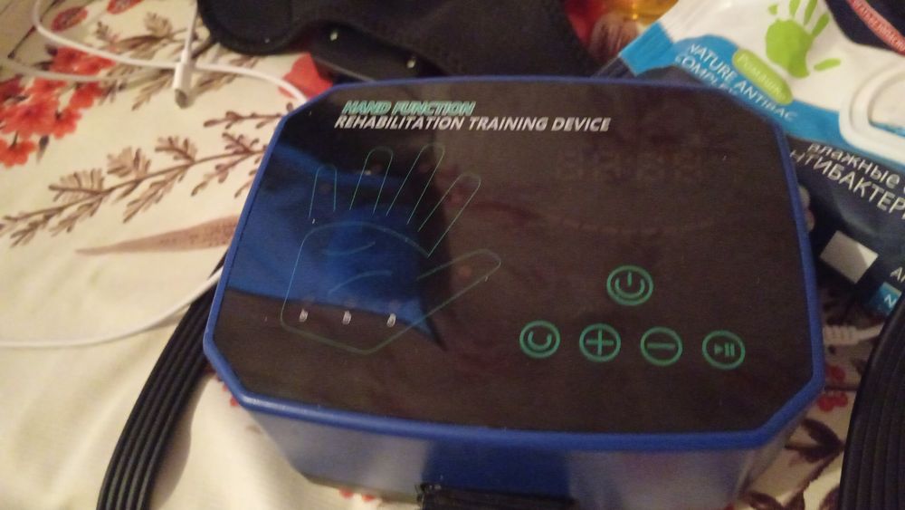 Продам реабилитационную перчатку