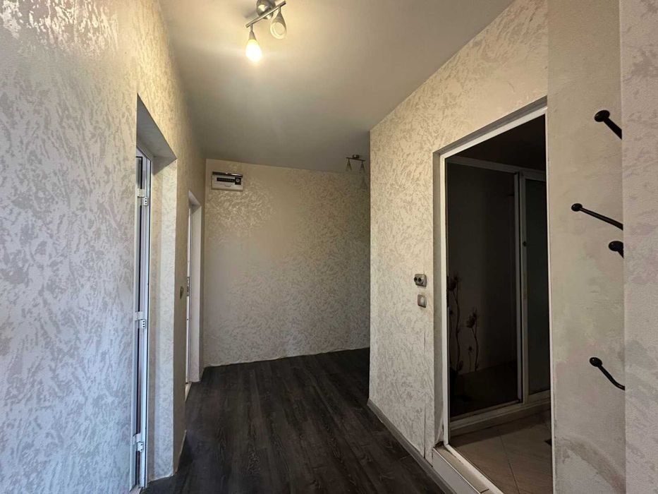 Продава се Двустаен апартамент в Стара Загора, Железник - център - 64 кв.м за 1249 €/кв.м - Снимка #4