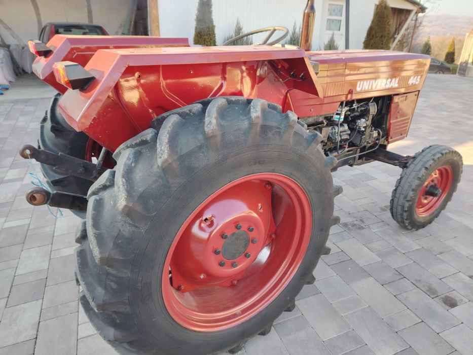 Vând tractor 445 An 1995