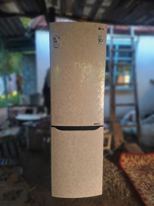Продам холодильник Lg
