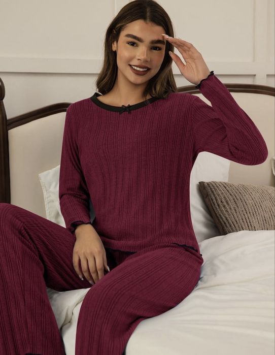 Пижамы, домашняя одежда