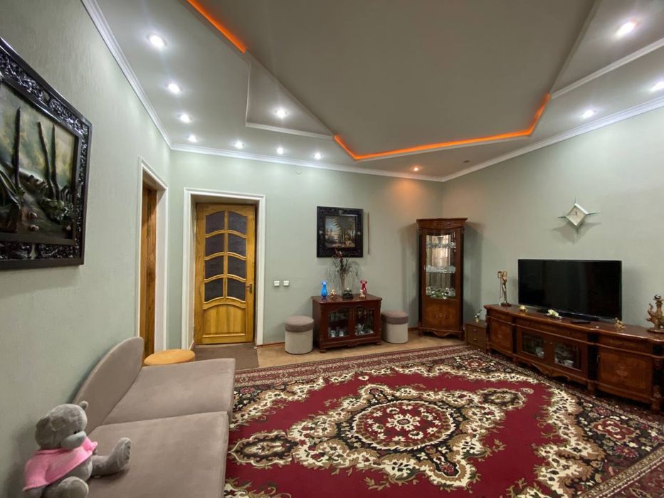 3-комнатная квартира | улица  Навои| 100квадрат | шайхонтохур р-н