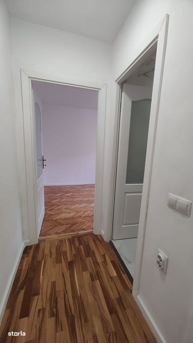 Vând apartament 2 camere,modificat în decomandat, etajul 1, Gojdu