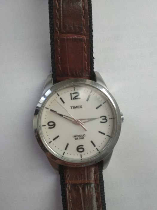 Продам наручные часы TIMEX, оригинал