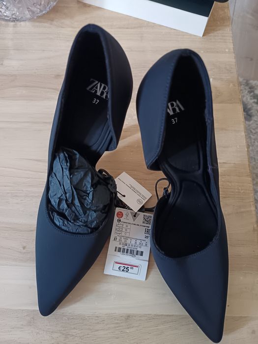 Официални обувки ZARA, 37 номер, стелка  около 23 см