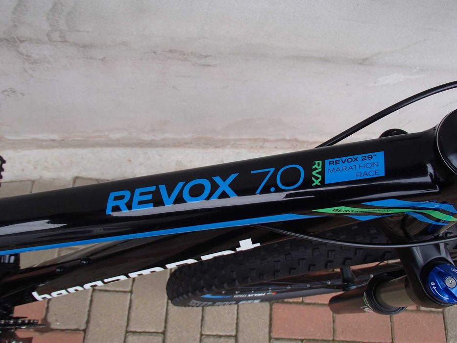 Mtb Roti 29 Bergamont Revox 7.0-Rock Shox Aer-30 de viteze-SLX-XT