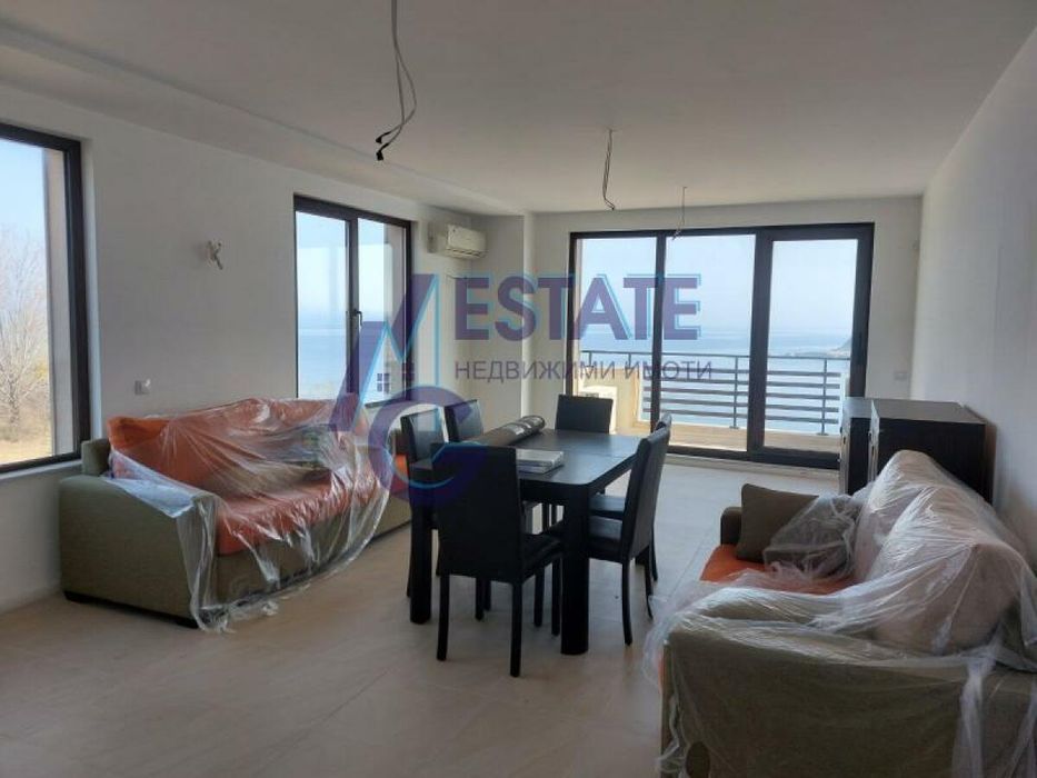 Продава се Тристаен апартамент в Царево - 130 кв.м за 765 €/кв.м - Снимка #1
