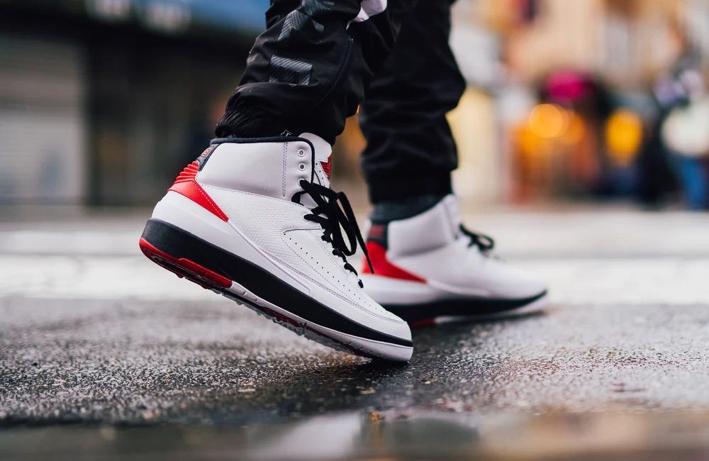 Air Jordan Retro 2 OG Chicago