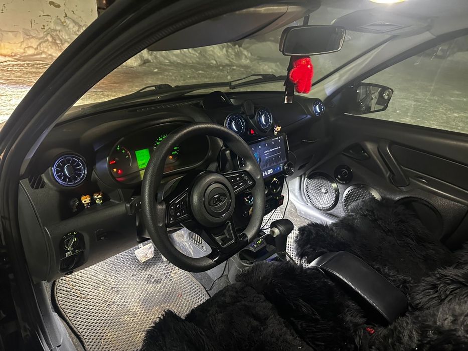 Продам машину лада гранта