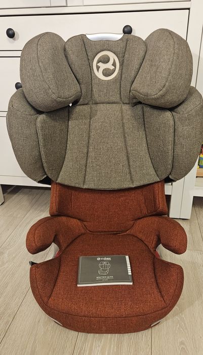 Vând scaun auto Cybex Solution q3  fix plus