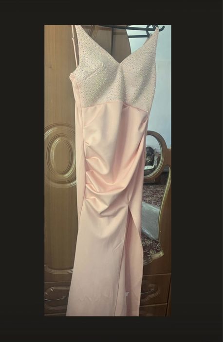 Продам платья