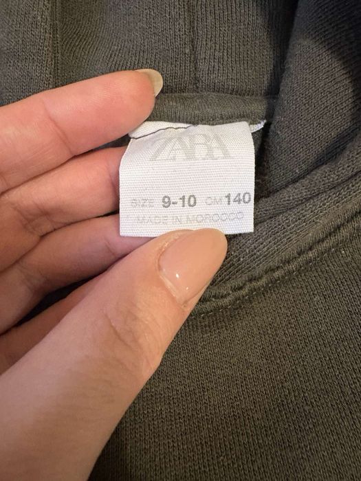 Суитшърт Zara- за момче 9/10 години