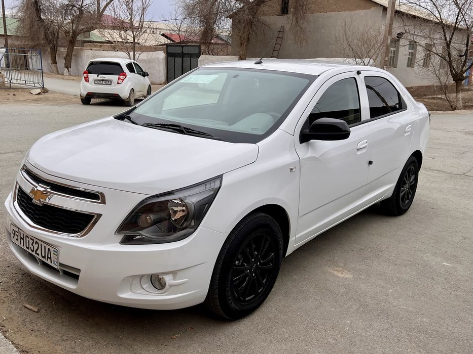 Кобальт Миднайт 2025 жыл, пробег 7000, метан евро