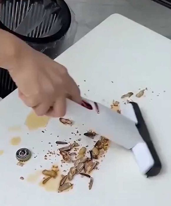 Мини моп за почистване на дома и колата