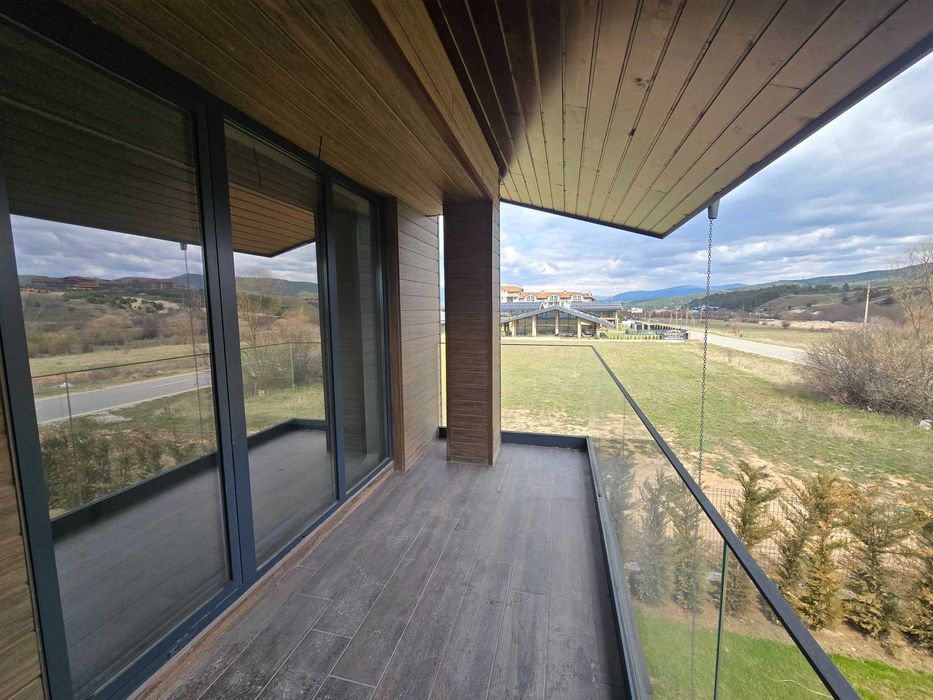 Бутикова къща с минерална вода за продажба до Банско и село Баня