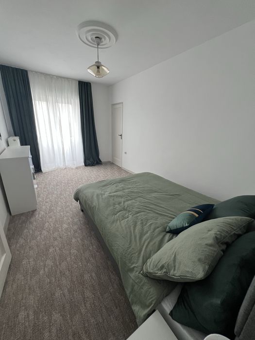 Apartament 2 camere de vanzare