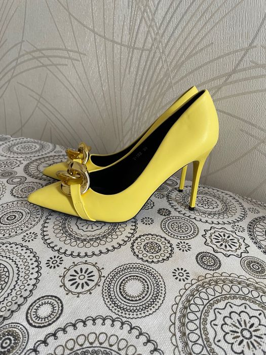 Yangi “lodochki” tufli