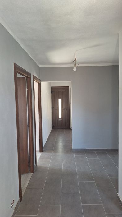 Închiriez sau vand casă Târgu Jiu