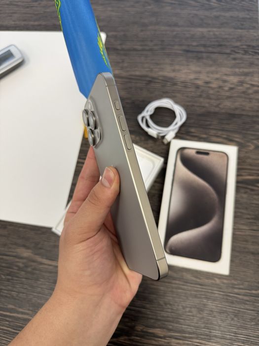iPhone 15 Pro Max 256GB.85%.В Идеале! 10/10. Есим.