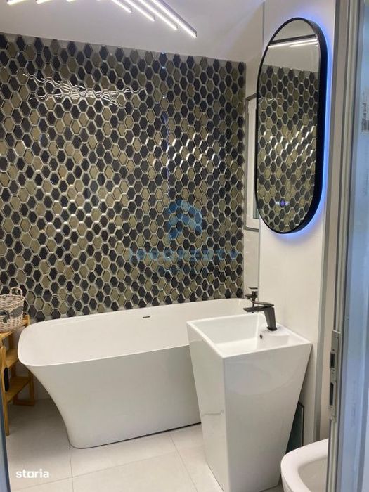 Apartament Renovat in zona Eroii Revolutiei proximitate metrou cu boil