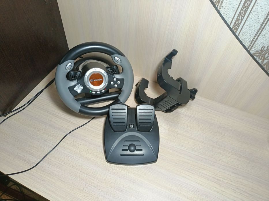 Игровой руль, погружение в атмосферу в игры с машинами