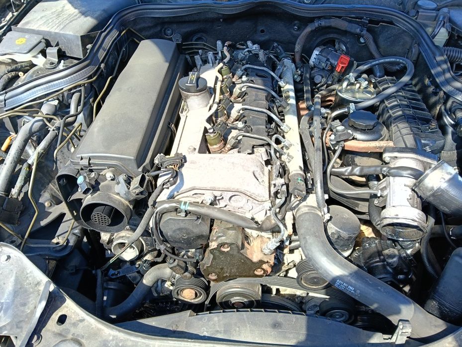 Двигател Mercedes W211 2.7 CDI OM647.961