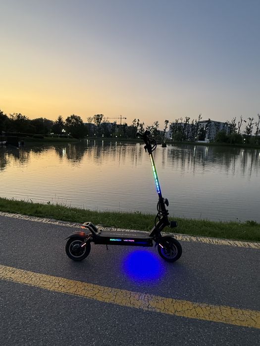Trotineta electrica dualtron victor luxury plus