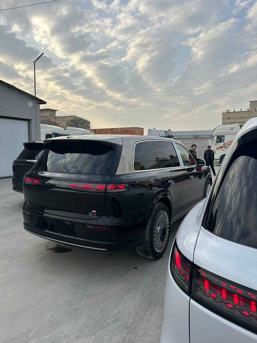 VOYAH Taishan 2026 конкурент Li9 и ZEEKR 9X (Кредит бор)