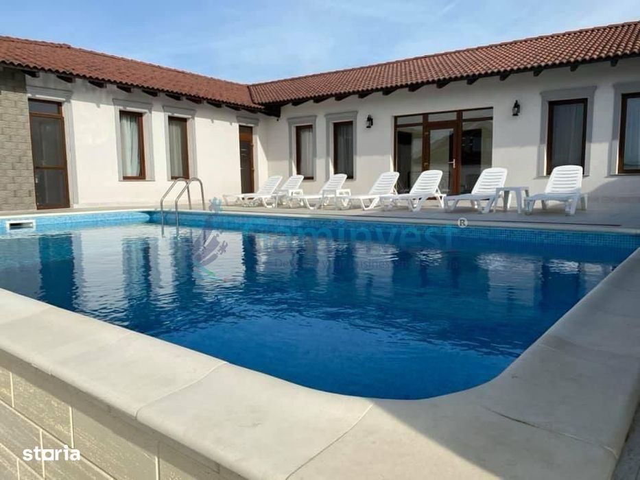 Pensiune cu 8 camere  in Cihei,Sânmartin,Bihor,Gaminvest,V4497