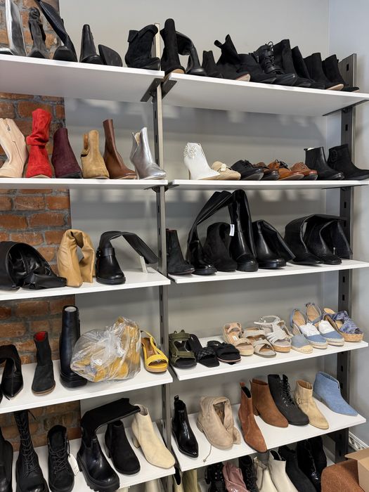 Vand Rafturi / Suport haine / imbracaminte magazin