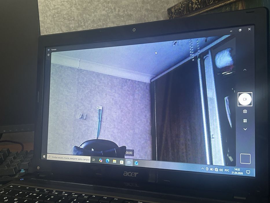 Ноутбук acer шустрый