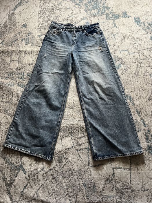 Продам фирменные джинсы