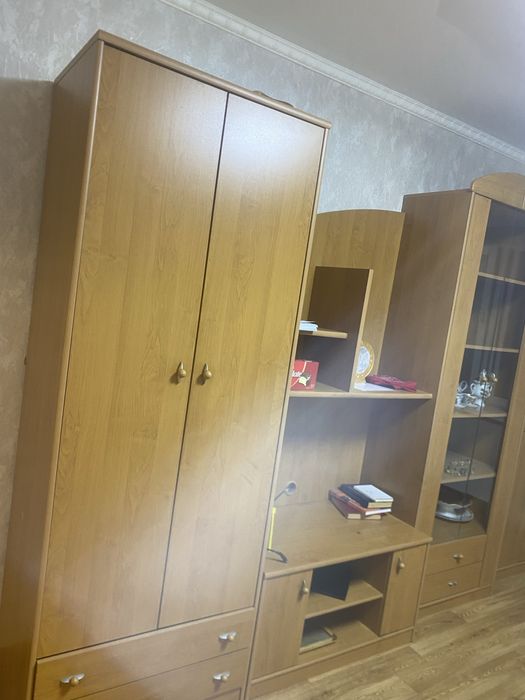Продам стенку срочно