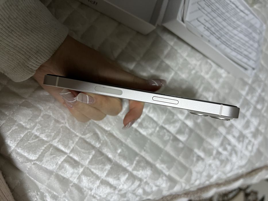 Iphone 13 новый,