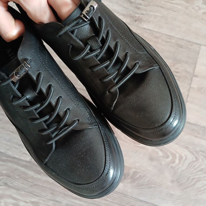 Продам кожаную обувь