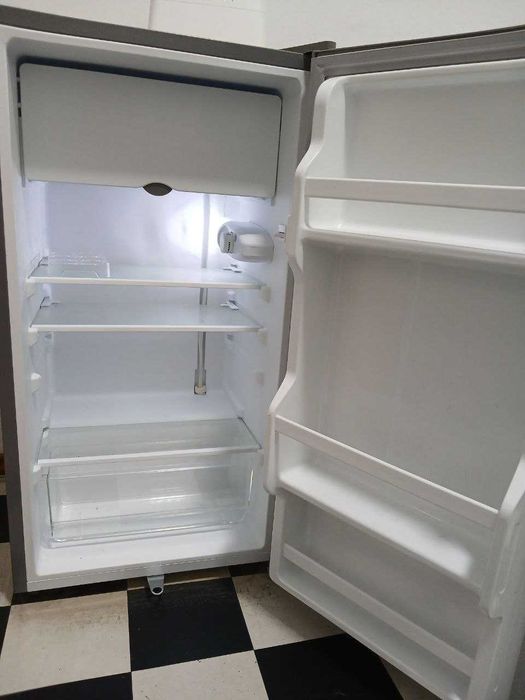 Продается холодильник