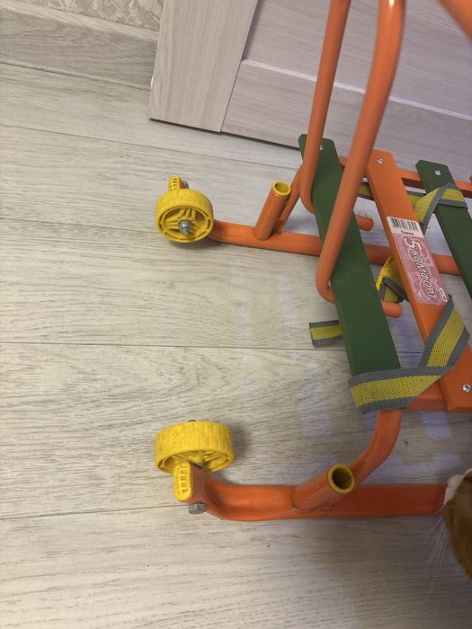 Продам санки в отличном состоянии