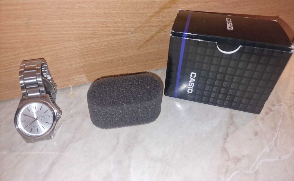 Vand ceas Casio quartz