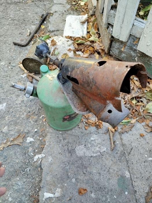 Продам паяльную лампу