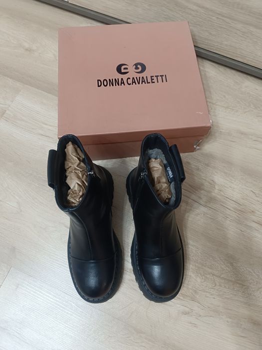 Новые зимние ботинки на девочку р36